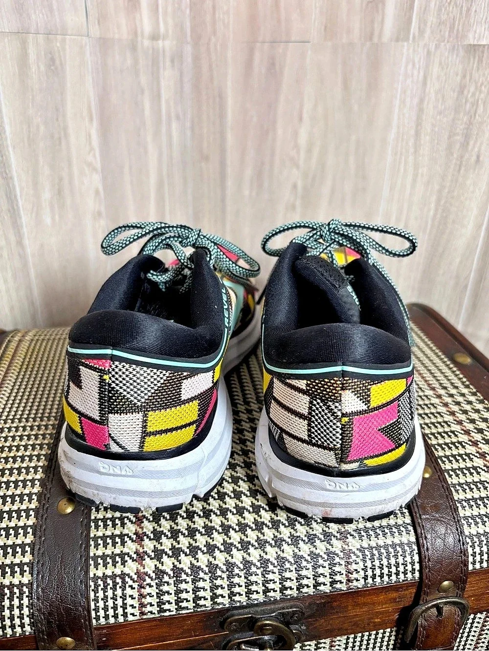 Brooks Revel Women’s Size 7 Multicolor Geometric Running Sneakers